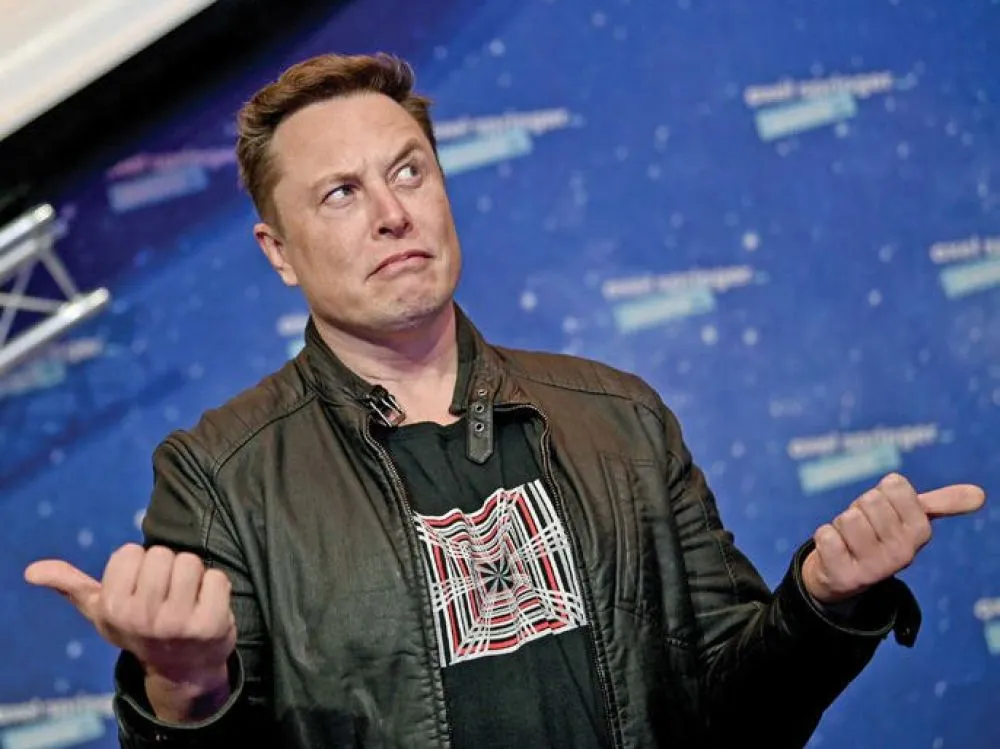 Le fils d’Elon Musk le critique pour ses affirmations sur le « virus woke »